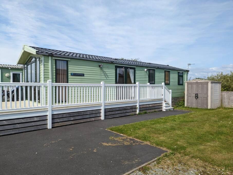 היישם 6 Berth Holiday Home On Ocean Edge Near Morecambe מראה חיצוני תמונה